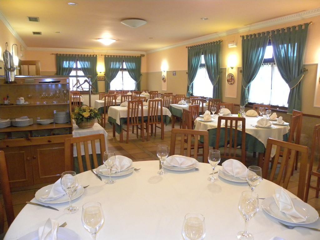 Hotel Restaurante Casa Fernando Ballota エクステリア 写真